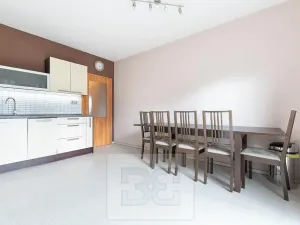 Pronájem bytu 4+1, Chýně, U Dráhy, 131 m2