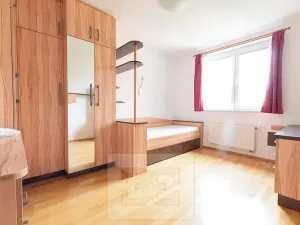 Pronájem rodinného domu, Líbeznice, Zlonínská, 150 m2