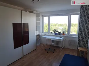 Pronájem bytu 1+kk, Praha - Háje, Bajkonurská, 27 m2