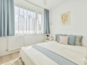 Prodej bytu 2+kk, Praha - Kobylisy, Šimůnkova, 32 m2