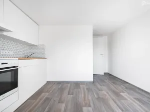 Prodej bytu 2+1, Šlapanice, Tyršova, 65 m2