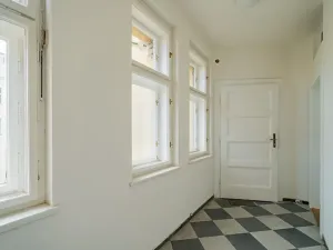 Pronájem bytu 1+1, Praha - Vinohrady, Škrétova, 32 m2