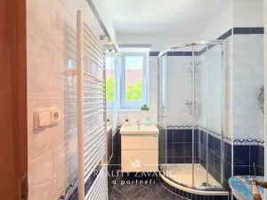 Prodej bytu 3+1, Pardubice, Sezemická, 58 m2