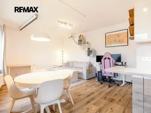 Pronájem bytu 2+kk, Praha - Kamýk, Kramperova, 57 m2