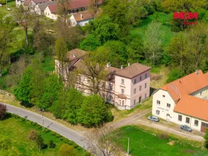 Prodej historického objektu, Dírná - Lžín, 963 m2