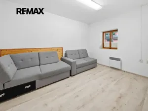 Prodej rodinného domu, Cvikov, 556 m2
