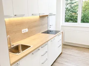 Prodej bytu 3+1, Hrádek - Nová Huť, Učňovská, 67 m2