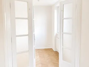 Prodej bytu 3+1, Hrádek - Nová Huť, Učňovská, 67 m2