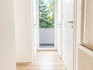 Prodej bytu 3+1, Hrádek - Nová Huť, Učňovská, 67 m2