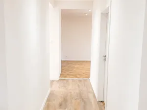Prodej bytu 3+1, Hrádek - Nová Huť, Učňovská, 67 m2