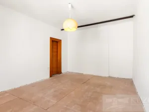 Prodej obchodního prostoru, Plzeň, Velenická, 177 m2