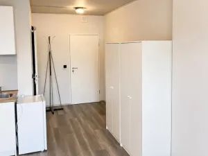 Pronájem bytu 1+kk, Praha - Střížkov, Děčínská