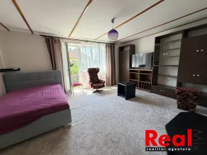 Pronájem bytu 2+1, Blansko, Sadová, 57 m2