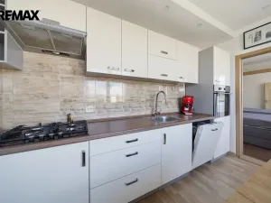 Prodej bytu 3+1, Česká Lípa, Červeného kříže, 65 m2