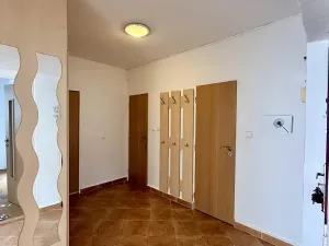 Pronájem bytu 3+kk, Holice, Holubova, 73 m2