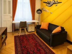 Pronájem bytu 1+1, Praha - Nové Město, Hálkova, 32 m2