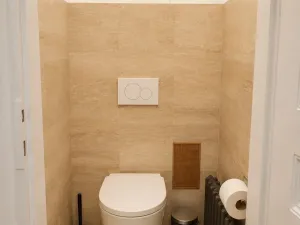 Pronájem bytu 1+1, Praha - Nové Město, Hálkova, 32 m2