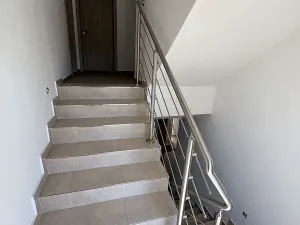 Pronájem kanceláře, Praha - Žižkov, K vrcholu, 200 m2
