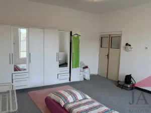 Prodej rodinného domu, Velhartice - Hory Matky Boží, 200 m2