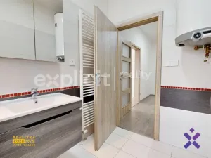 Pronájem bytu 1+kk, Strání - Květná, U sklárny, 33 m2