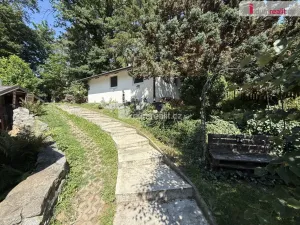 Prodej rodinného domu, Kamenice, Ke Skále, 120 m2
