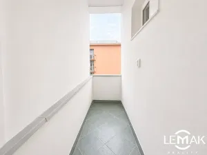 Pronájem bytu 2+kk, Olomouc, Šmeralova, 45 m2