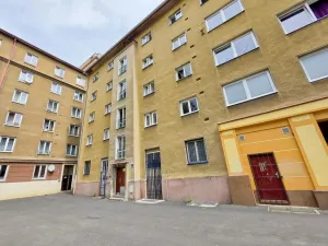 Prodej bytu 2+1, Most, tř. Budovatelů, 68 m2