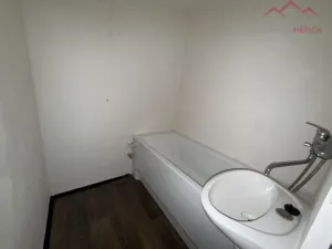 Pronájem bytu 2+1, Chomutov, Kamenná, 80 m2