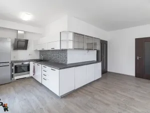 Prodej bytu 4+kk, Ostrava, Jantarová, 91 m2