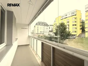 Pronájem bytu 3+1, Praha - Žižkov, Jeseniova, 73 m2