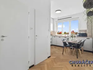 Prodej bytu 2+1, Praha - Vršovice, Kubánské náměstí, 61 m2