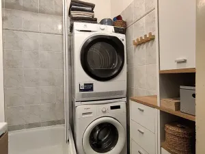Prodej bytu 2+1, Litomyšl, Komenského nám., 62 m2
