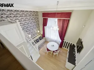 Prodej bytu 2+kk, Karlovy Vary, Krále Jiřího, 49 m2
