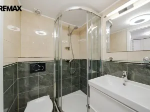 Prodej bytu 2+kk, Karlovy Vary, Krále Jiřího, 49 m2