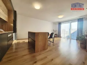 Pronájem bytu 2+kk, České Budějovice, Vrbenská, 83 m2