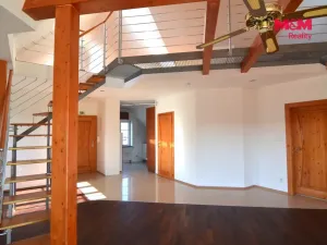 Pronájem bytu 5+kk, Praha - Hloubětín, V Novém Hloubětíně, 162 m2