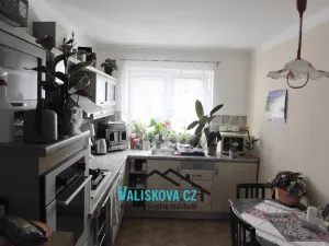 Pronájem bytu 2+1, Kroměříž, Zeyerova, 58 m2