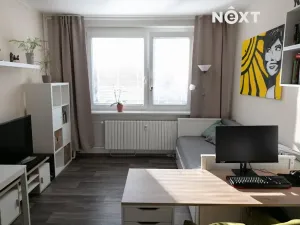 Pronájem bytu 1+kk, Zlín, U Trojáku, 27 m2