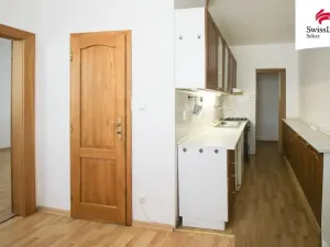 Prodej bytu 3+1, Jihlava, Březinova, 71 m2