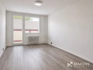 Pronájem bytu 2+kk, Praha - Hloubětín, 54 m2