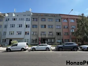 Pronájem bytu 1+kk, Praha - Vršovice, Ruská, 46 m2