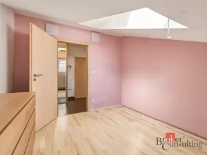 Prodej bytu 3+kk, Kladno - Kročehlavy, Generála Selnera, 69 m2