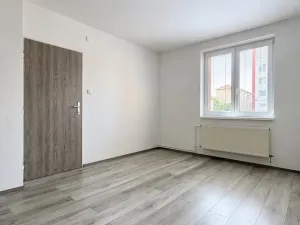 Pronájem bytu 3+1, Hodonín, Seifertova, 63 m2
