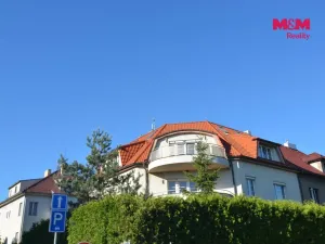 Pronájem kanceláře, Praha - Hloubětín, V Novém Hloubětíně, 162 m2