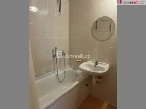 Pronájem bytu 3+kk, Praha, Sládkovičova, 55 m2