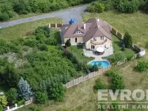 Prodej rodinného domu, Statenice, 231 m2