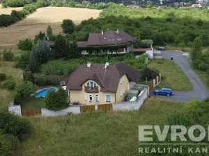 Prodej rodinného domu, Statenice, 231 m2