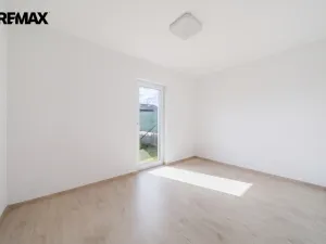 Prodej rodinného domu, Ostrov, Jáchymovská, 98 m2