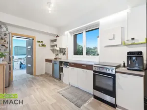 Prodej bytu 3+kk, Napajedla, 2. května, 79 m2