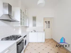 Pronájem bytu 2+1, Praha - Vinohrady, Milešovská, 72 m2